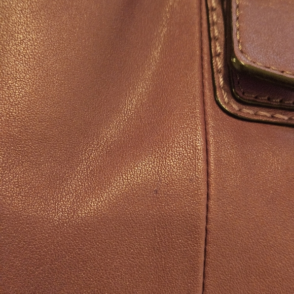 Coach Soho Berry Purple Leather Shoulder Bag w/ Double Handles & Bottom Studs - Picture 14 of 16